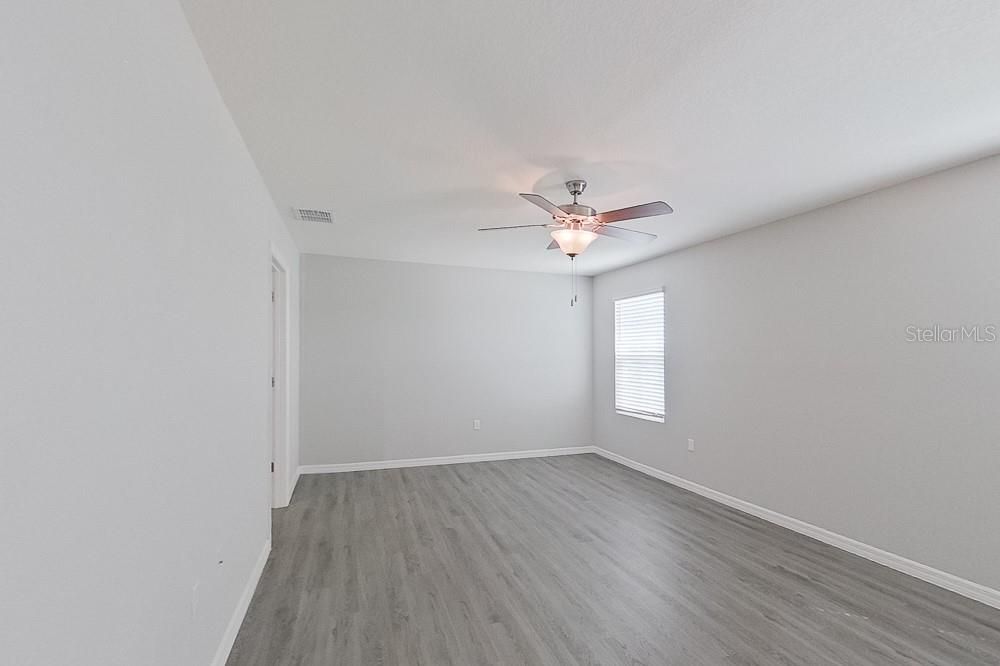 En Renta: $2,495 (5 camas, 3 baños, 2370 Pies cuadrados)