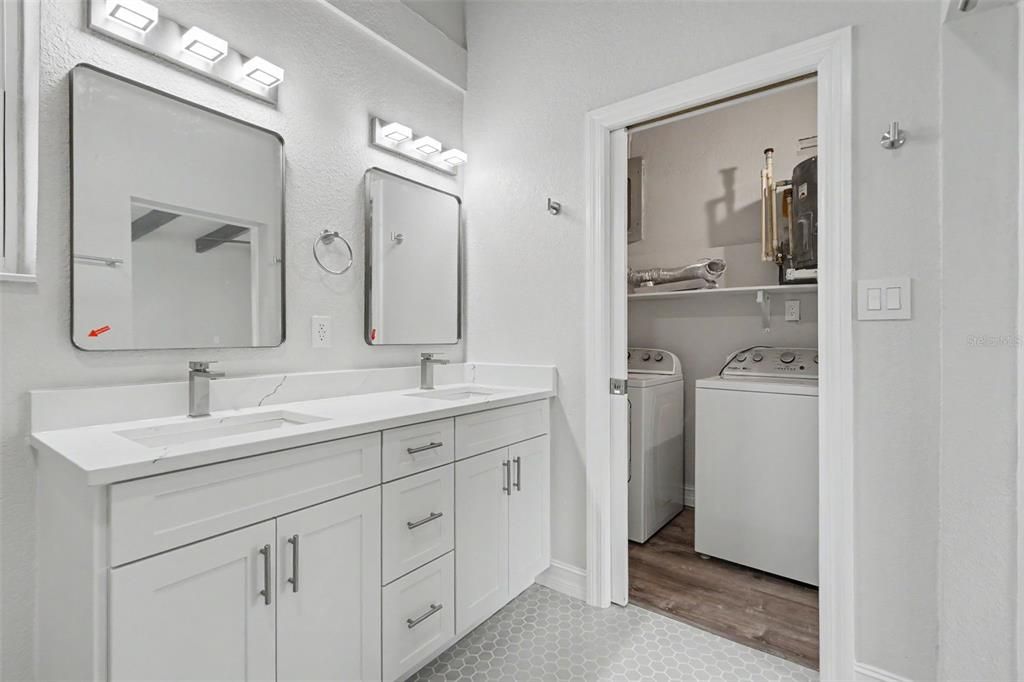 For Sale: $640,000 (3 beds, 2 baths, 1876 Square Feet)