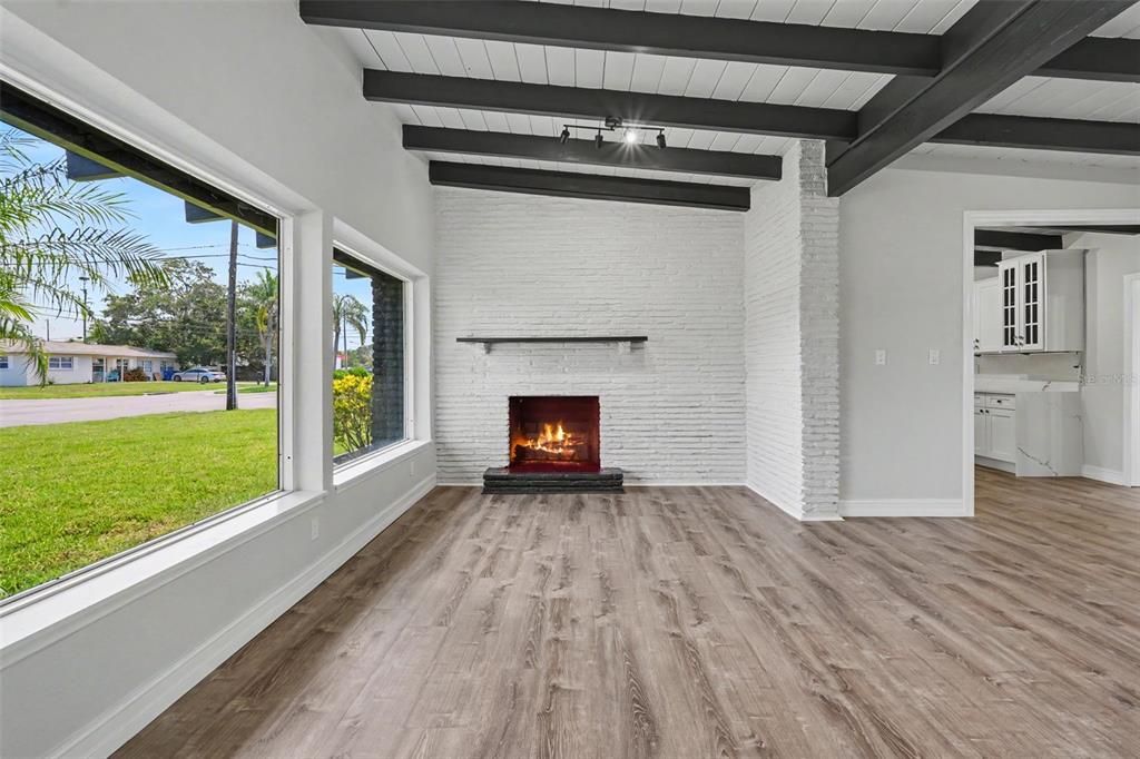 For Sale: $640,000 (3 beds, 2 baths, 1876 Square Feet)