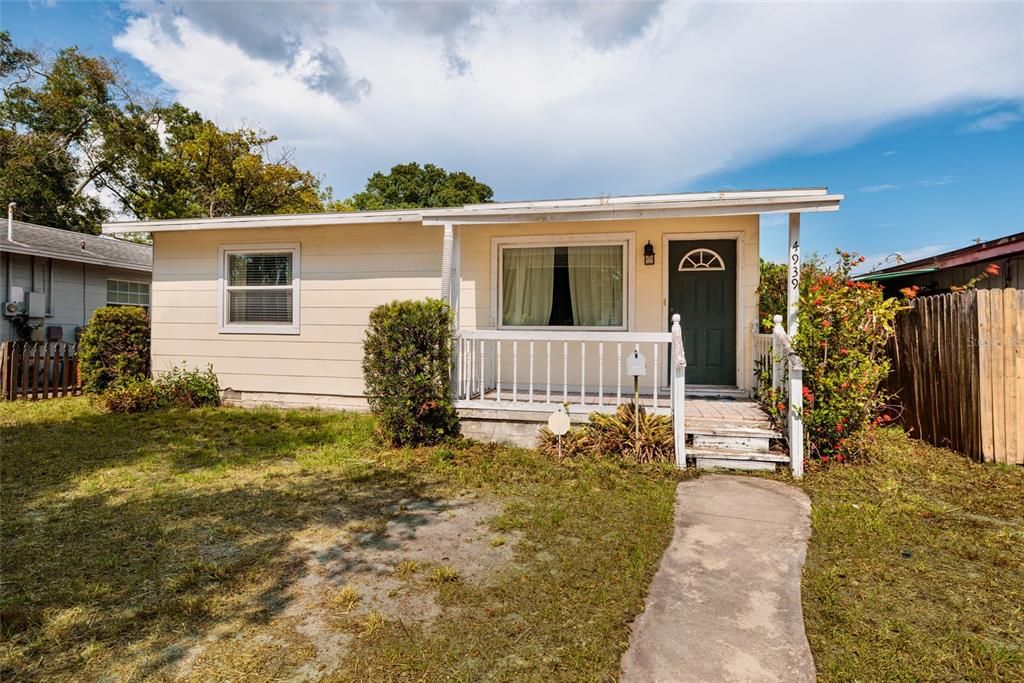 En Venta: $324,900 (2 camas, 1 baños, 936 Pies cuadrados)