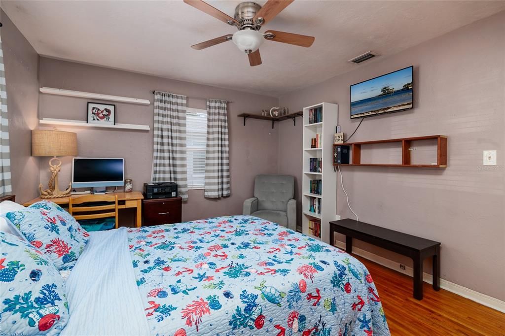 En Venta: $324,900 (2 camas, 1 baños, 936 Pies cuadrados)