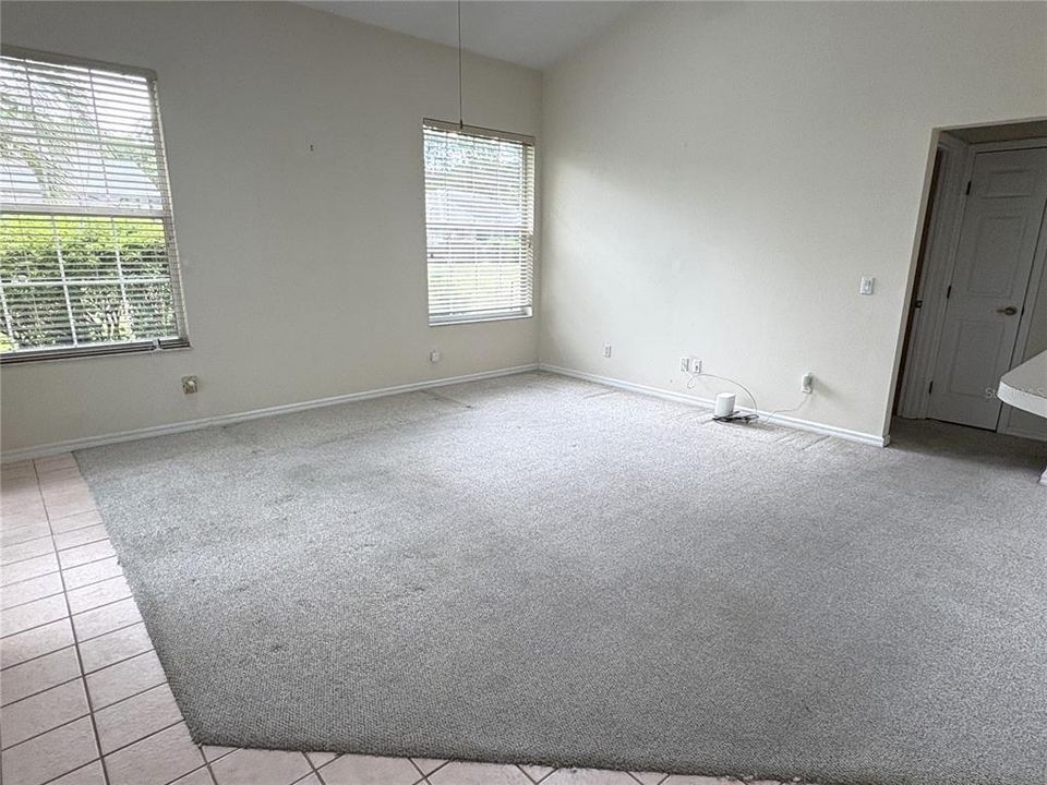 For Sale: $379,000 (3 beds, 2 baths, 1888 Square Feet)