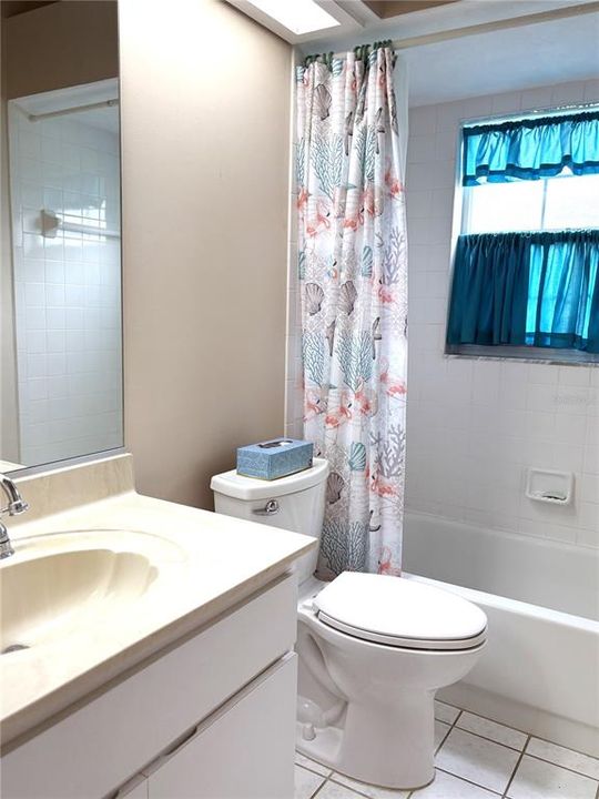 For Sale: $379,000 (3 beds, 2 baths, 1888 Square Feet)