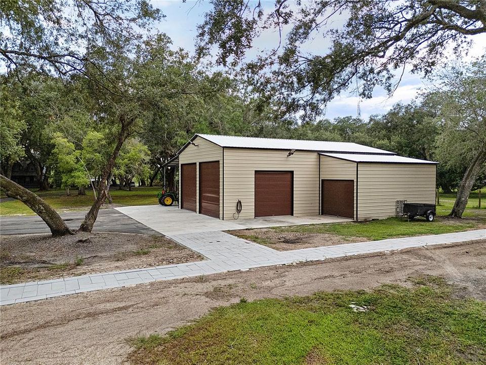 En Venta: $1,375,000 (3 camas, 3 baños, 2250 Pies cuadrados)