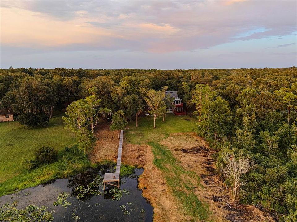En Venta: $1,375,000 (3 camas, 3 baños, 2250 Pies cuadrados)