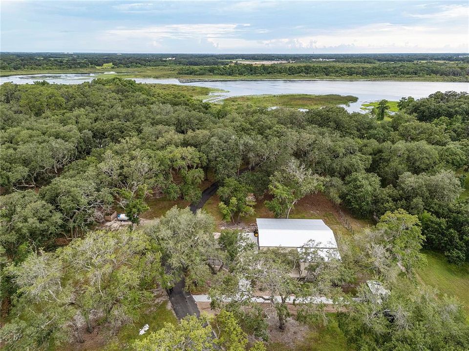 En Venta: $1,375,000 (3 camas, 3 baños, 2250 Pies cuadrados)
