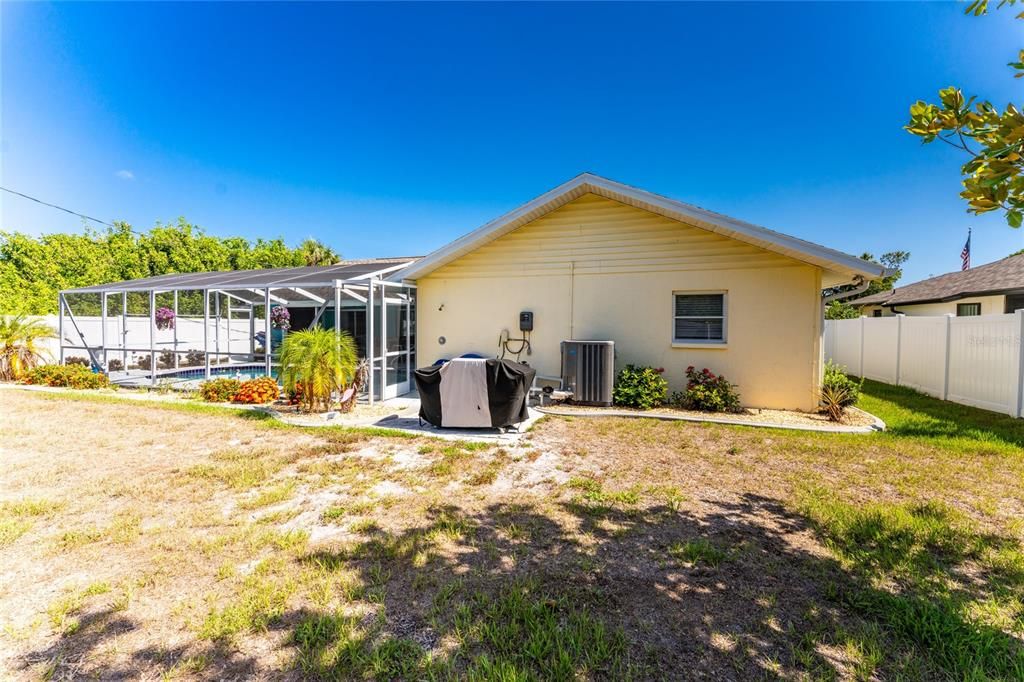 En Venta: $425,000 (3 camas, 2 baños, 1826 Pies cuadrados)