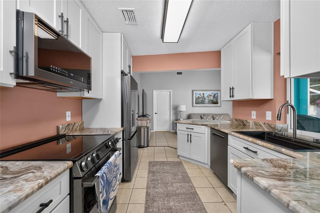 En Venta: $425,000 (3 camas, 2 baños, 1826 Pies cuadrados)