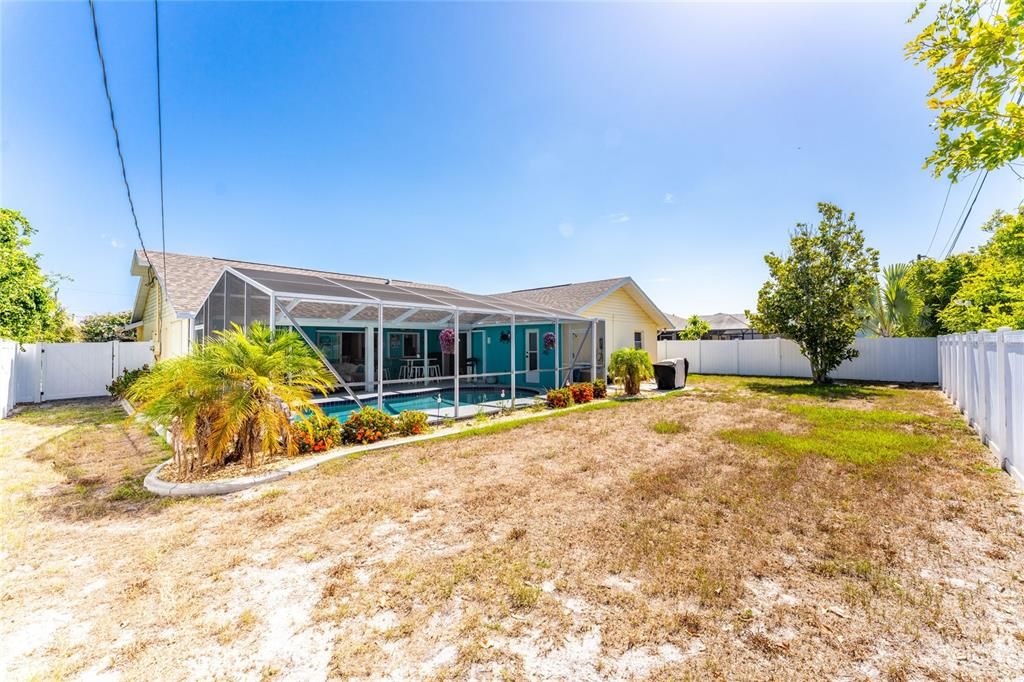 En Venta: $425,000 (3 camas, 2 baños, 1826 Pies cuadrados)