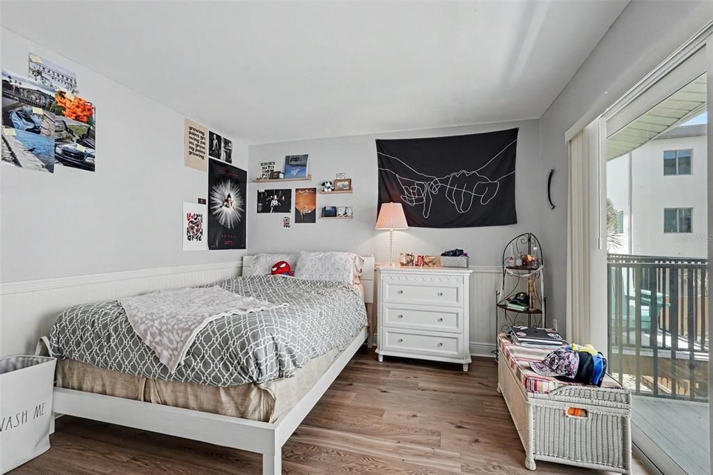 На продажу: $239,900 (1 спален, 1 ванн, 623 Квадратных фут)