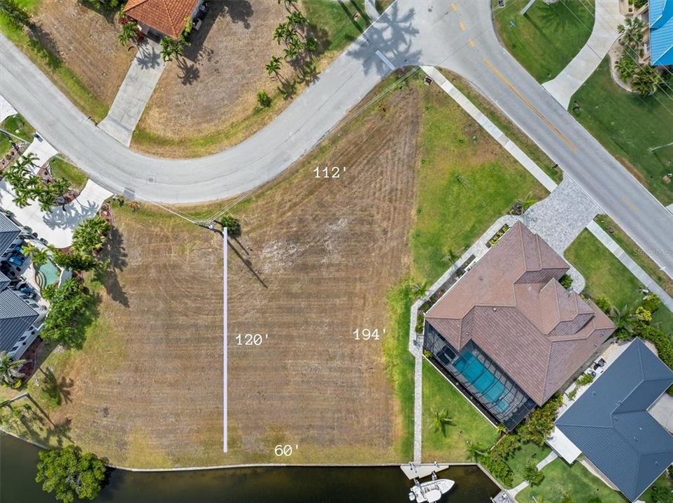 For Sale: $435,000 (0.27 acres)