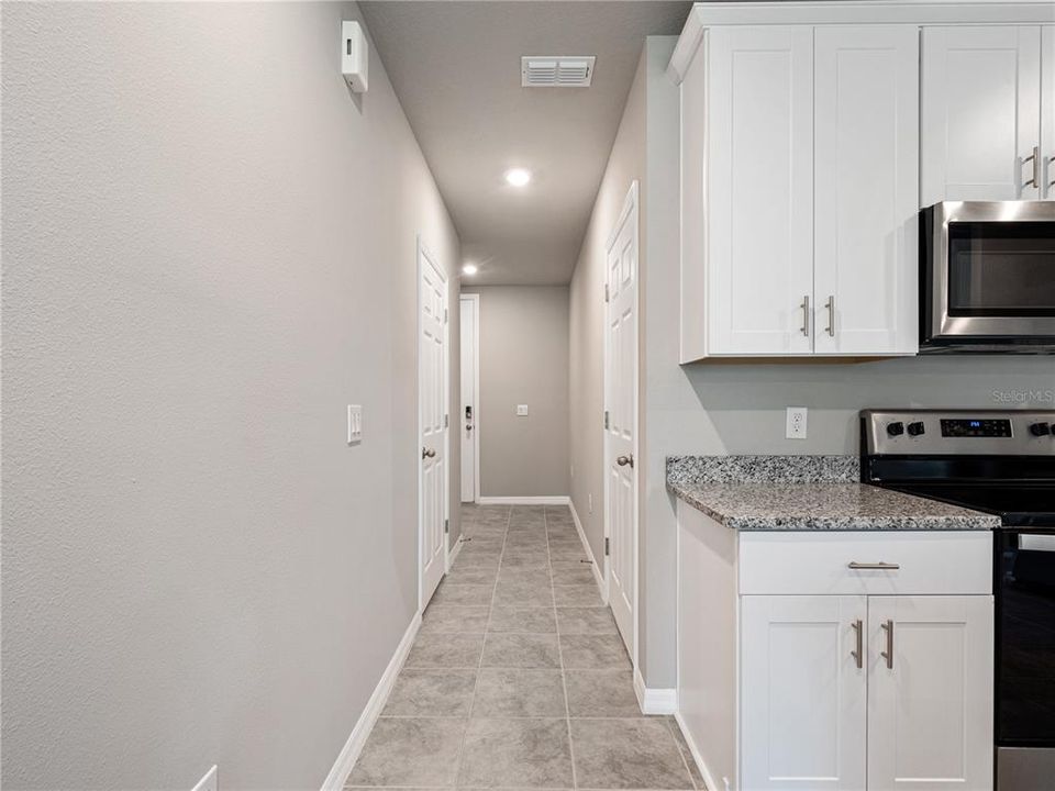 В аренду: $1,995 (3 спален, 2 ванн, 1485 Квадратных фут)