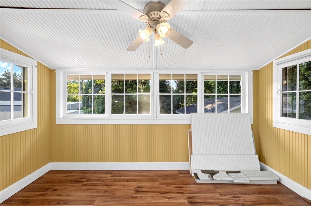 For Sale: $460,000 (3 beds, 2 baths, 2012 Square Feet)