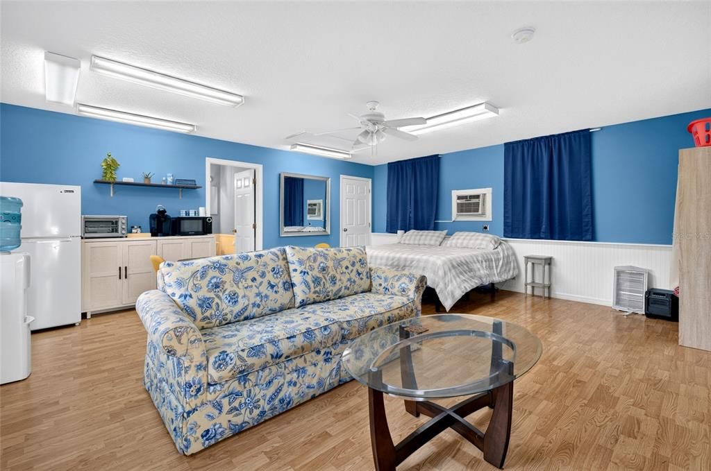 For Sale: $460,000 (3 beds, 2 baths, 2012 Square Feet)