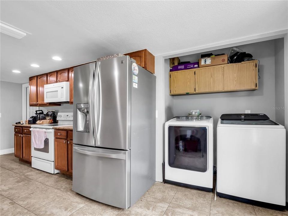 For Sale: $425,000 (3 beds, 2 baths, 1509 Square Feet)