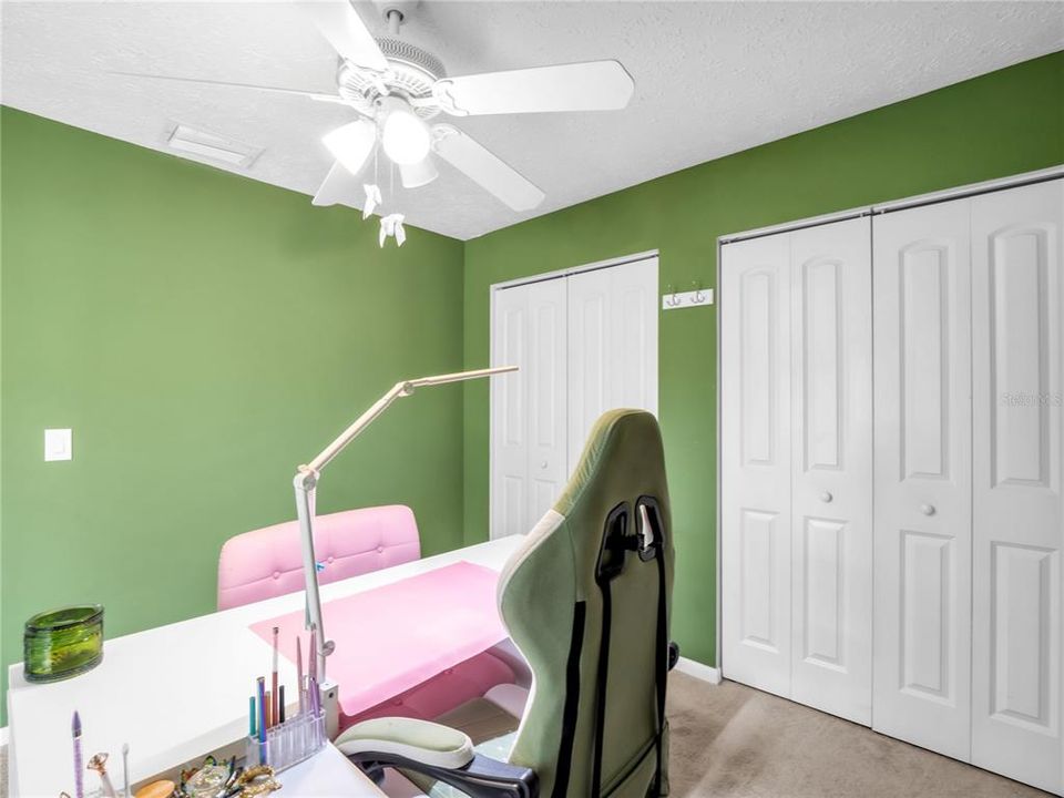 For Sale: $425,000 (3 beds, 2 baths, 1509 Square Feet)