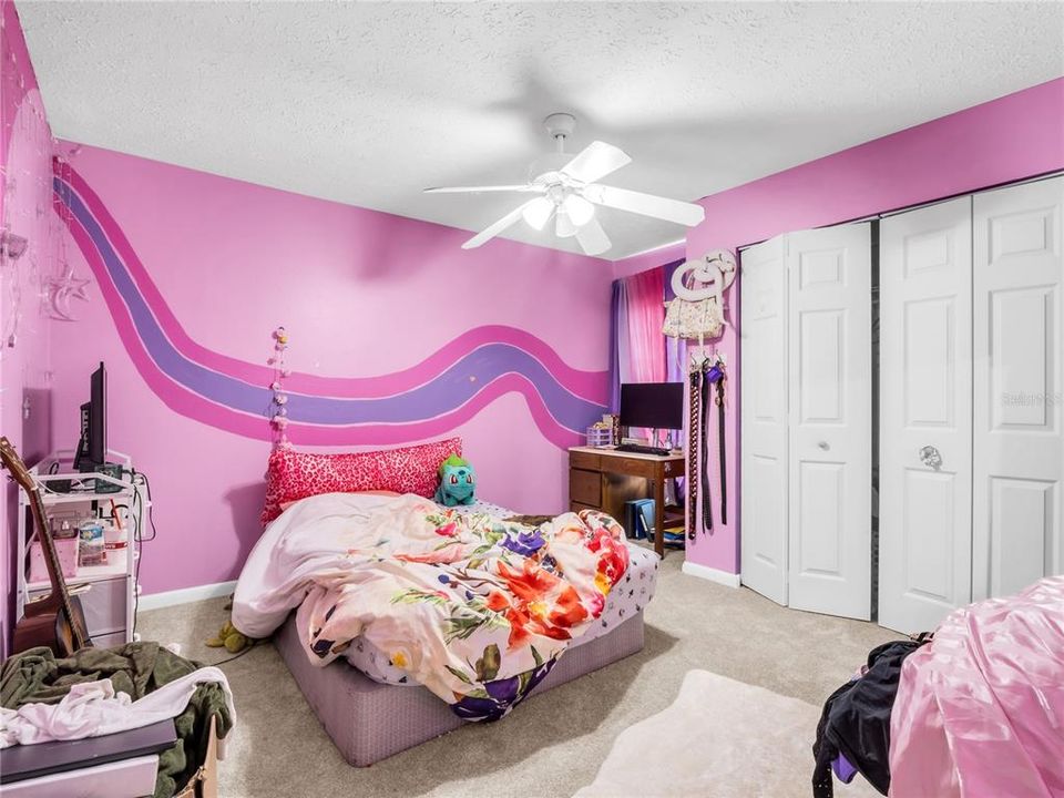 For Sale: $425,000 (3 beds, 2 baths, 1509 Square Feet)