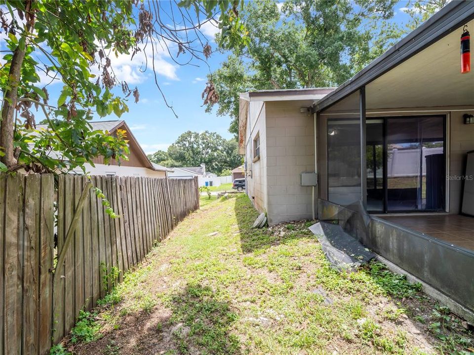 For Sale: $425,000 (3 beds, 2 baths, 1509 Square Feet)