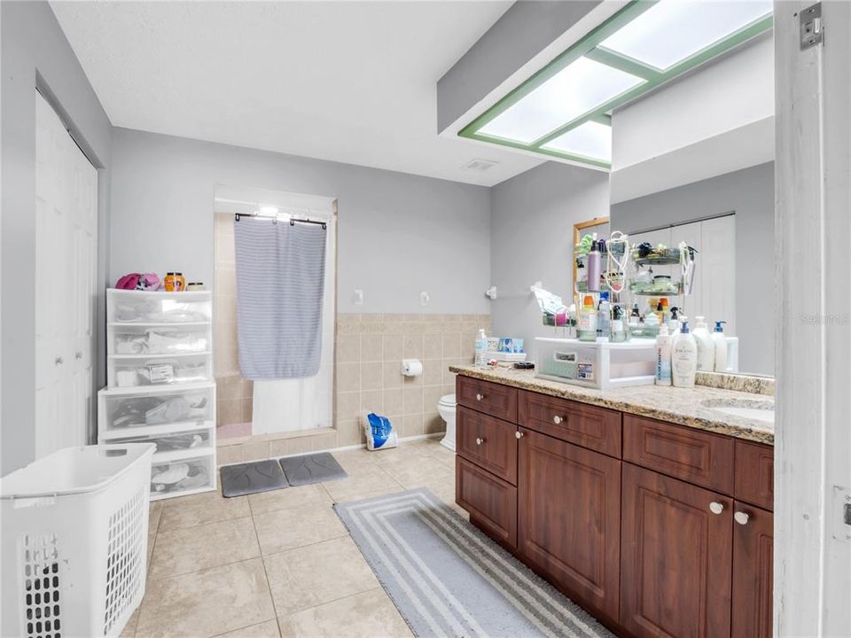 For Sale: $425,000 (3 beds, 2 baths, 1509 Square Feet)