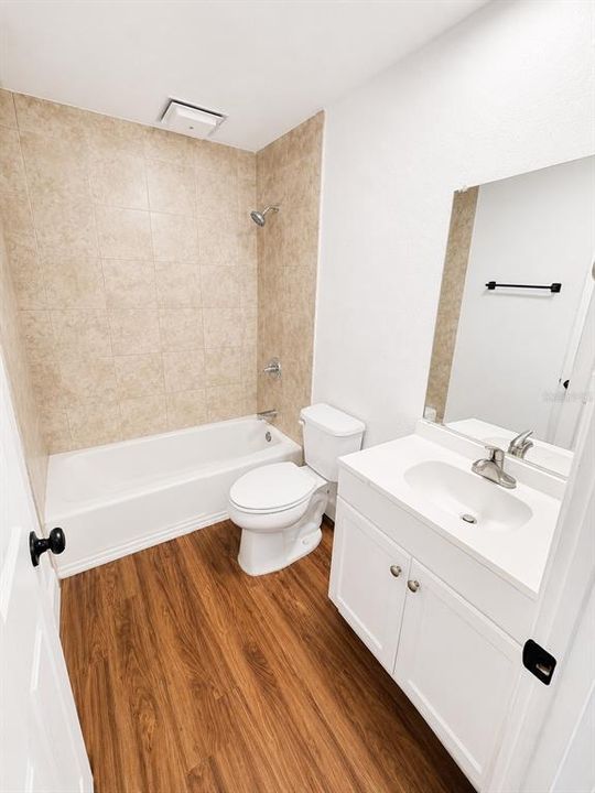 For Rent: $1,289 (2 beds, 1 baths, 1200 Square Feet)