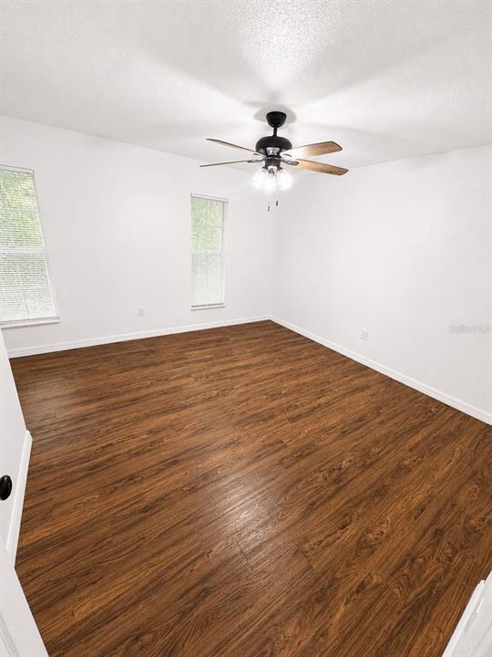 For Rent: $1,289 (2 beds, 1 baths, 1200 Square Feet)