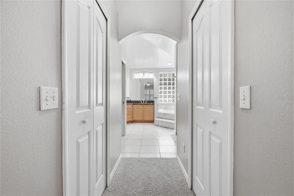 For Sale: $459,900 (3 beds, 2 baths, 2041 Square Feet)