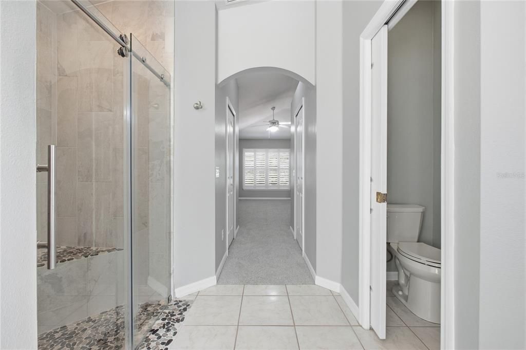 For Sale: $459,900 (3 beds, 2 baths, 2041 Square Feet)