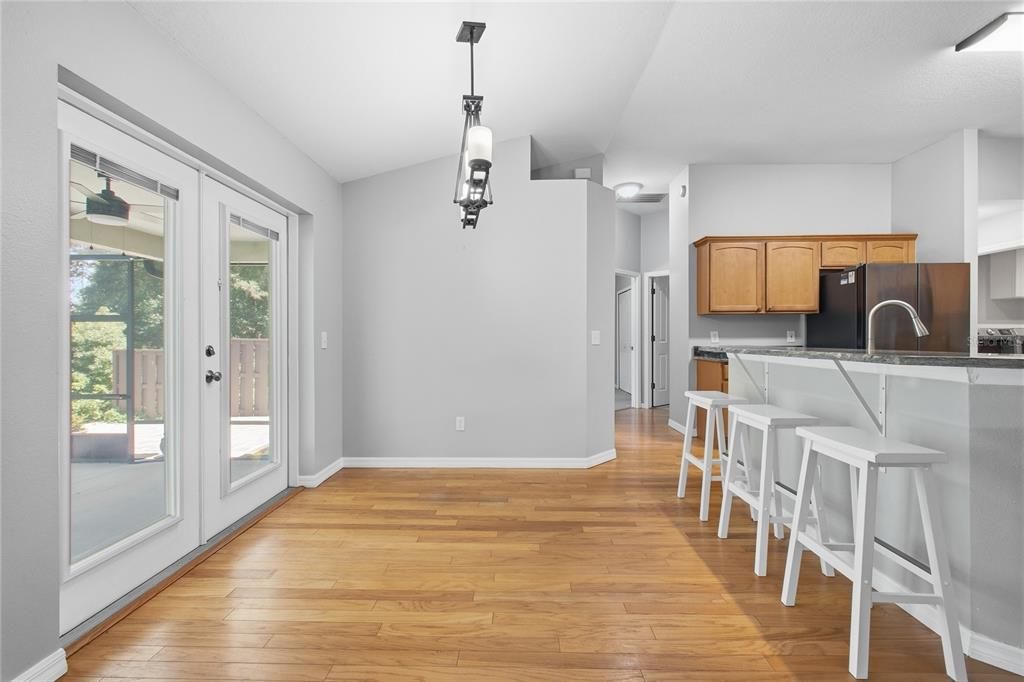 For Sale: $459,900 (3 beds, 2 baths, 2041 Square Feet)