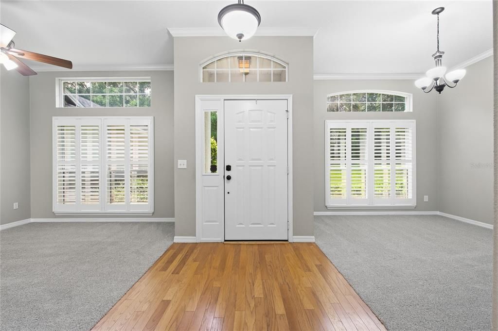 For Sale: $459,900 (3 beds, 2 baths, 2041 Square Feet)