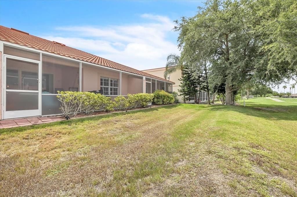 For Sale: $299,900 (2 beds, 2 baths, 1438 Square Feet)
