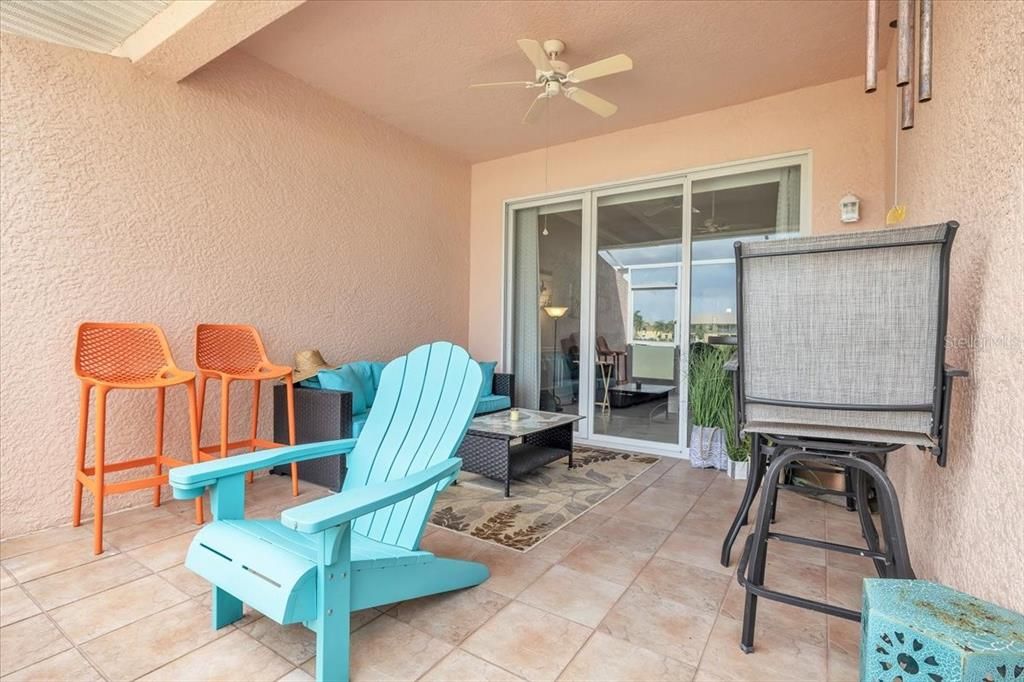 For Sale: $299,900 (2 beds, 2 baths, 1438 Square Feet)