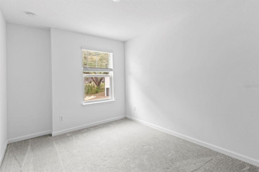 В аренду: $2,175 (3 спален, 2 ванн, 1657 Квадратных фут)