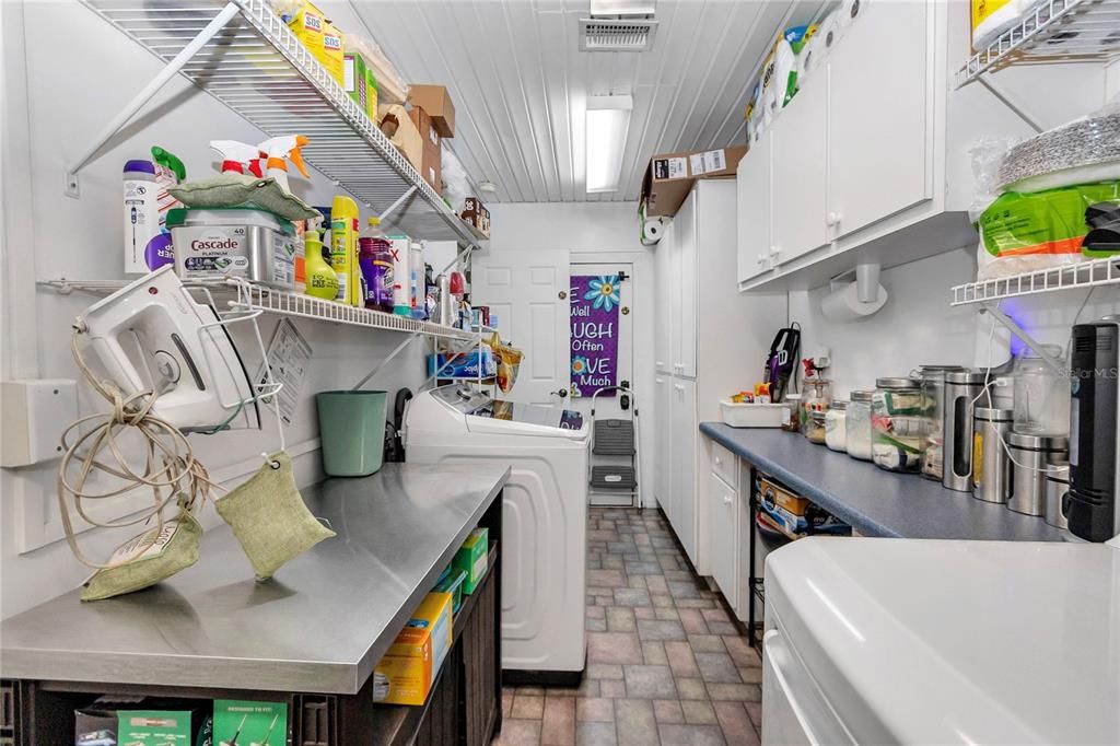 На продажу: $429,000 (4 спален, 2 ванн, 2259 Квадратных фут)