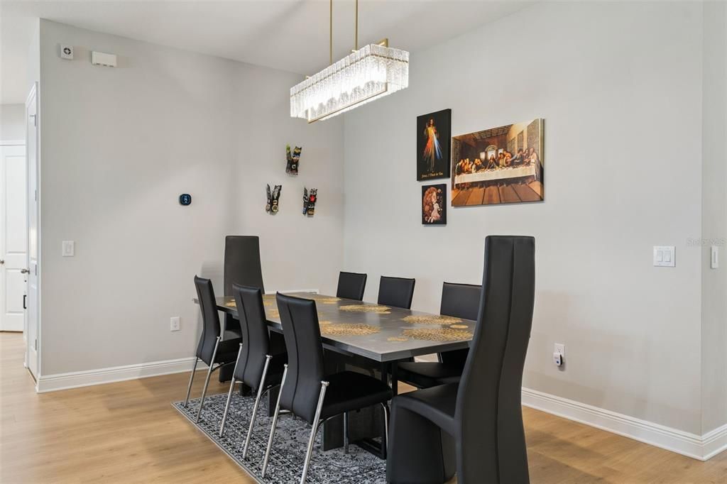 En Venta: $760,000 (4 camas, 3 baños, 2928 Pies cuadrados)