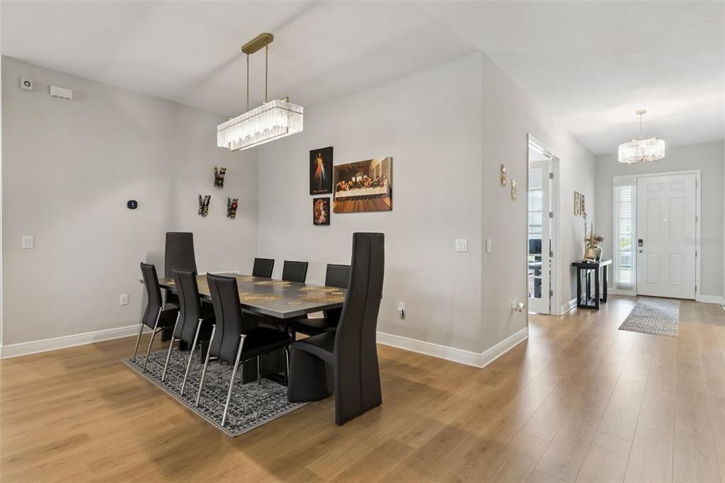 En Venta: $760,000 (4 camas, 3 baños, 2928 Pies cuadrados)