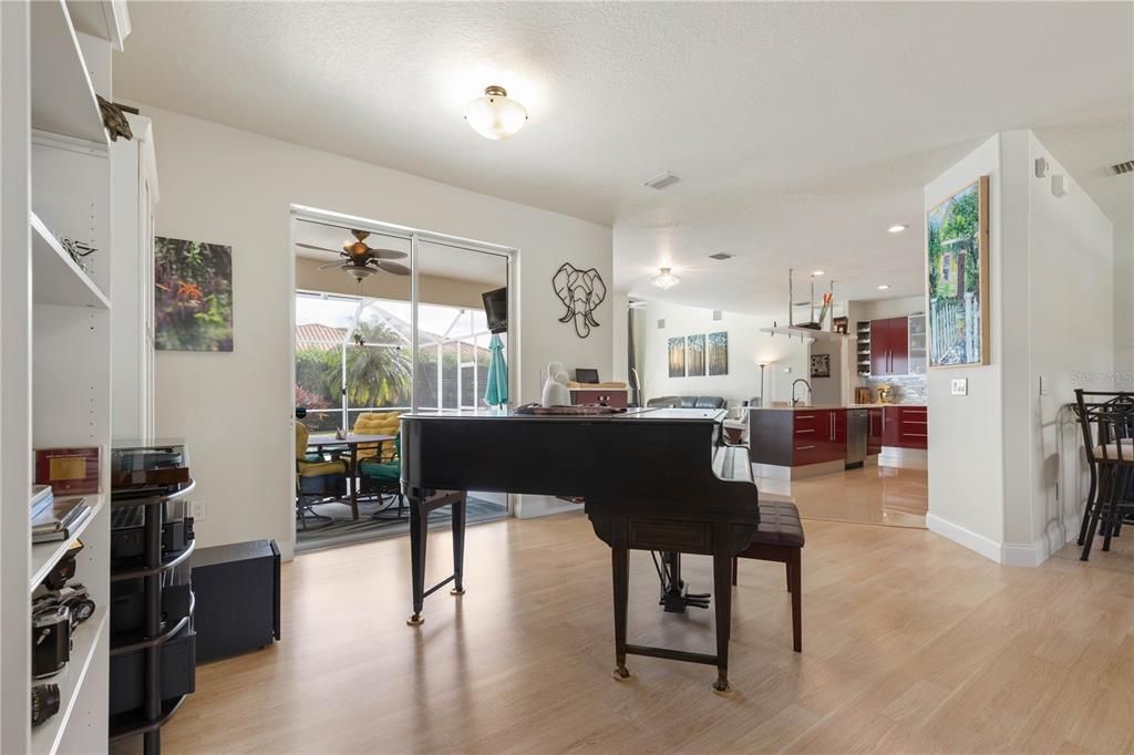 For Sale: $439,500 (3 beds, 2 baths, 2178 Square Feet)