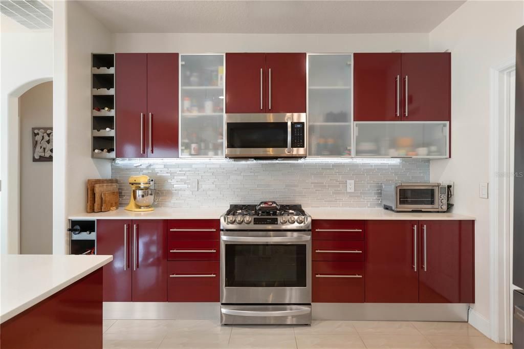 For Sale: $439,500 (3 beds, 2 baths, 2178 Square Feet)