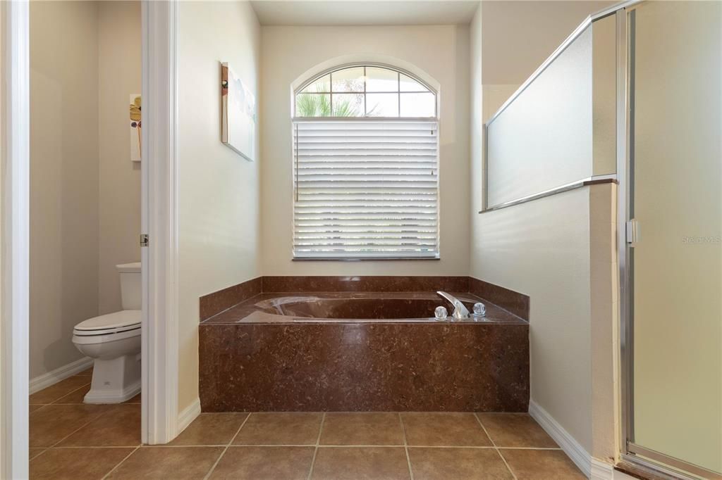 For Sale: $439,500 (3 beds, 2 baths, 2178 Square Feet)