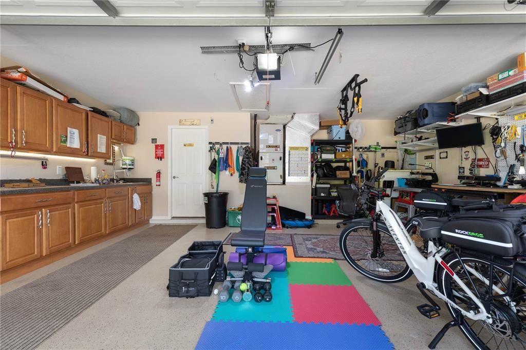 For Sale: $439,500 (3 beds, 2 baths, 2178 Square Feet)