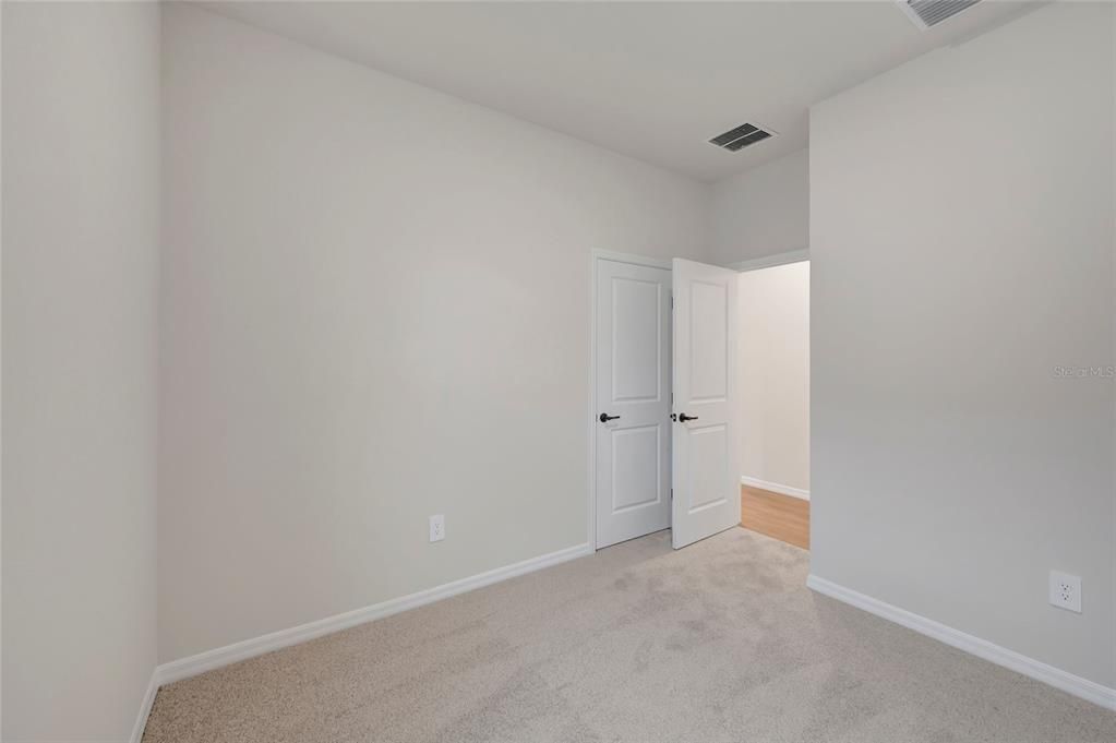 For Sale: $474,242 (4 beds, 3 baths, 2201 Square Feet)