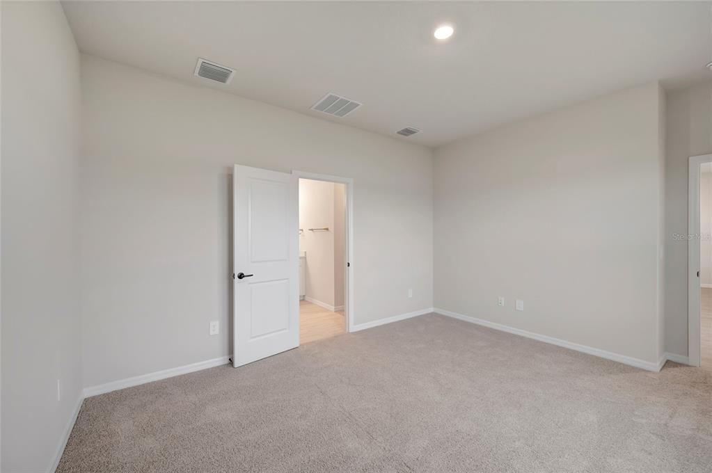 For Sale: $474,242 (4 beds, 3 baths, 2201 Square Feet)