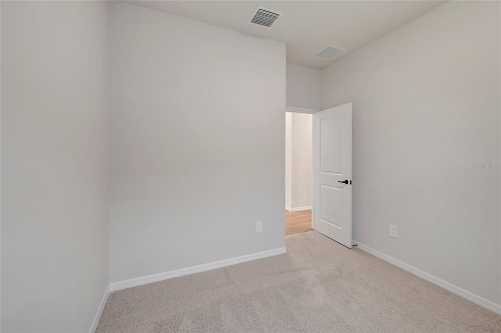 For Sale: $474,242 (4 beds, 3 baths, 2201 Square Feet)