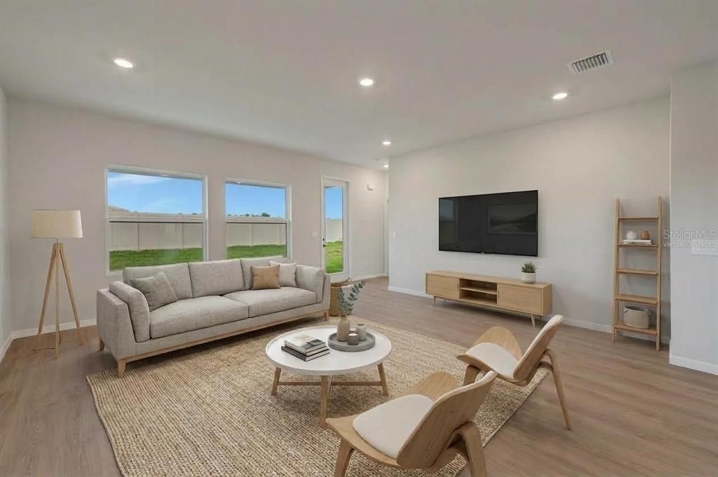 For Sale: $474,242 (4 beds, 3 baths, 2201 Square Feet)