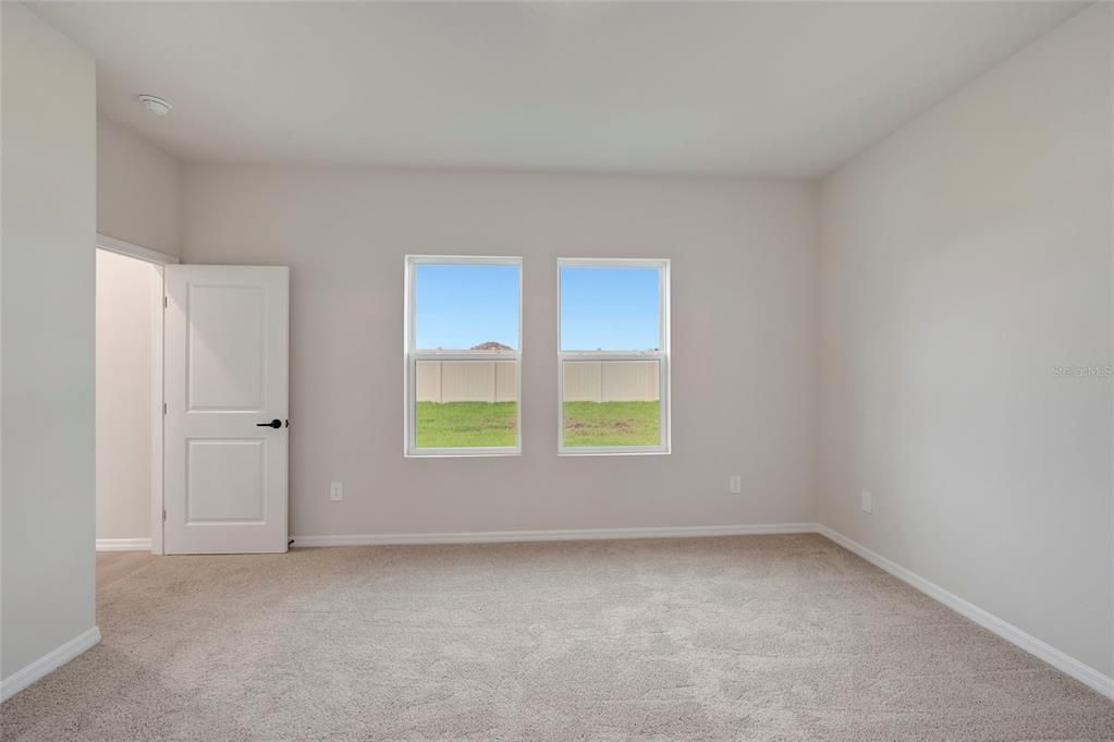 For Sale: $474,242 (4 beds, 3 baths, 2201 Square Feet)