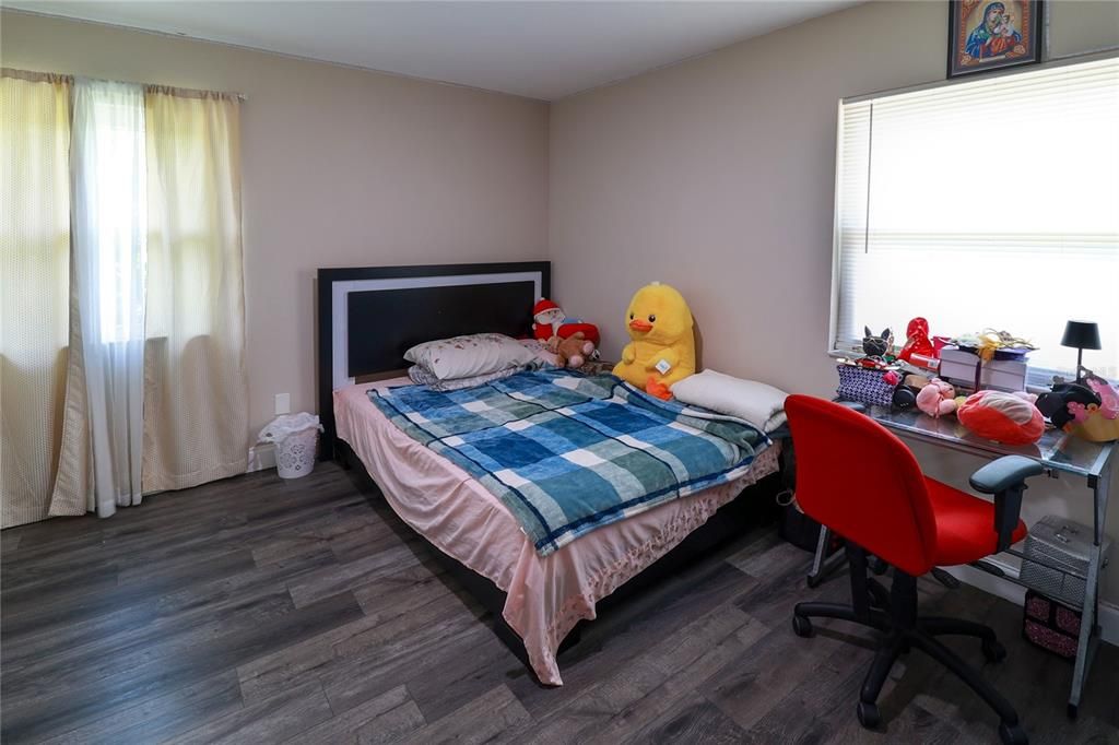 На продажу: $475,000 (4 спален, 2 ванн, 1794 Квадратных фут)