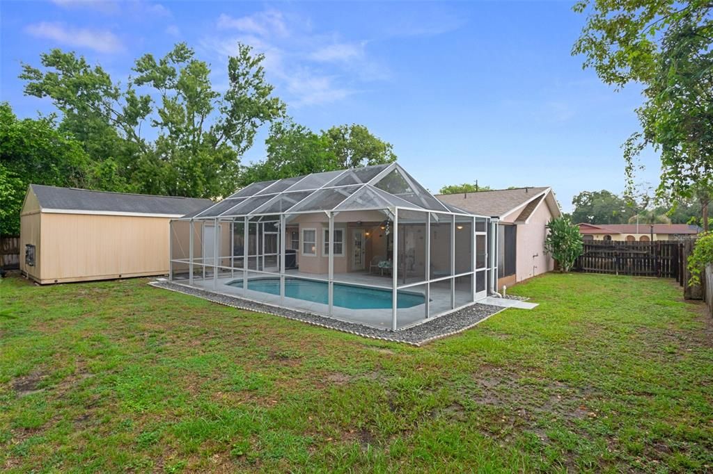 For Sale: $334,900 (2 beds, 2 baths, 1326 Square Feet)