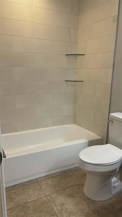 В аренду: $1,700 (2 спален, 2 ванн, 1365 Квадратных фут)