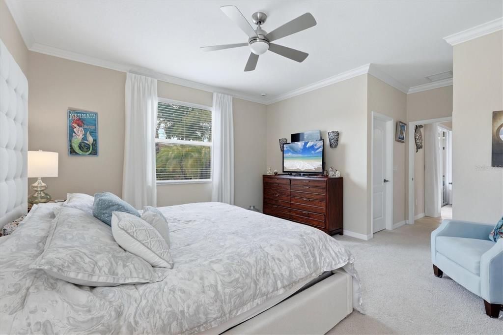 For Sale: $459,000 (4 beds, 3 baths, 2025 Square Feet)