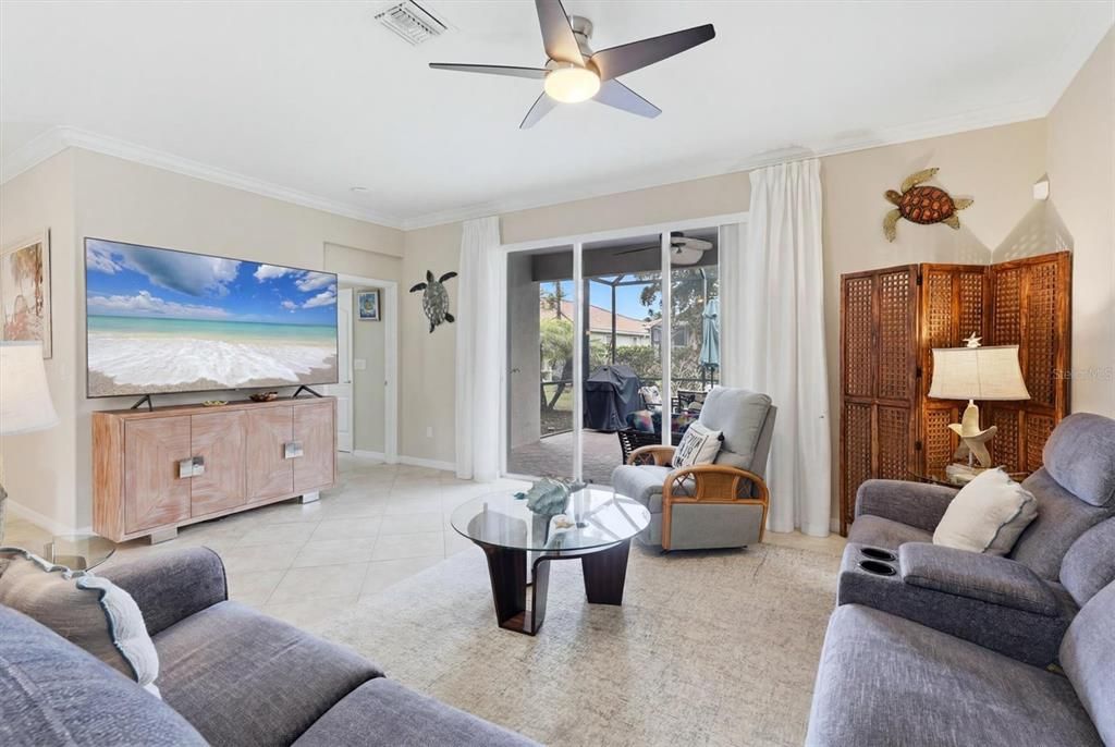 For Sale: $459,000 (4 beds, 3 baths, 2025 Square Feet)