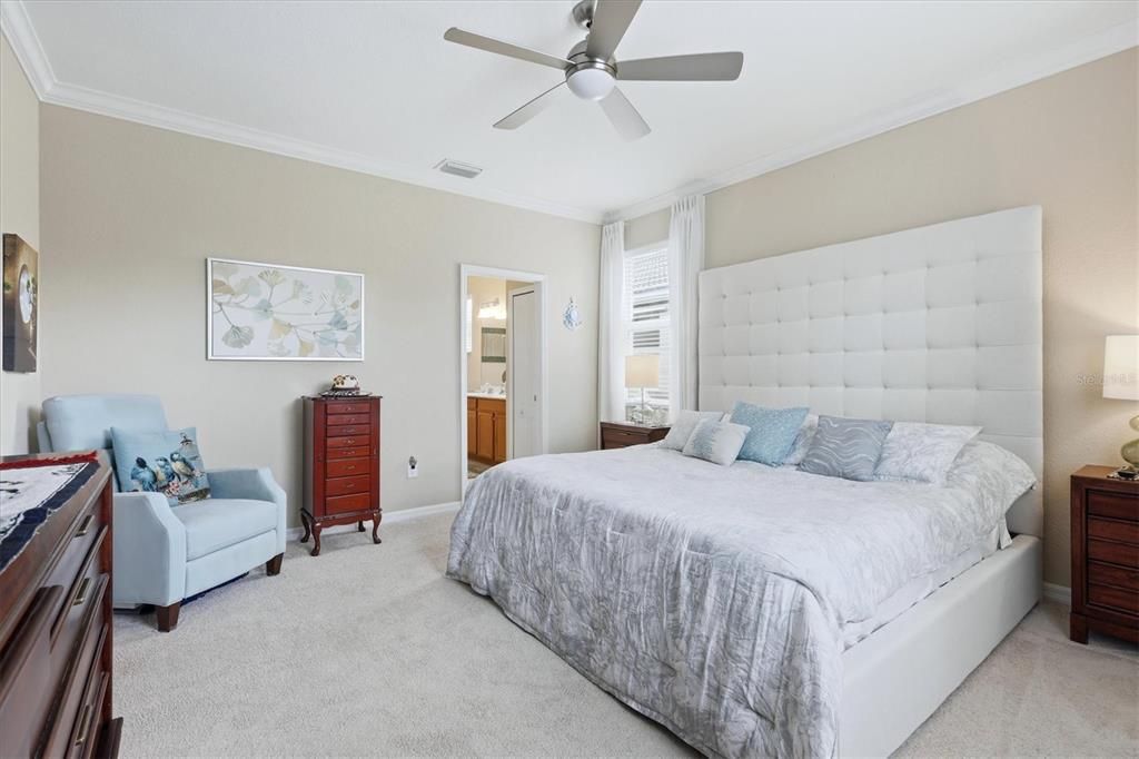 For Sale: $459,000 (4 beds, 3 baths, 2025 Square Feet)